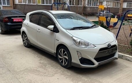 Toyota Aqua I, 2016 год, 1 050 000 рублей, 1 фотография