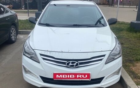 Hyundai Solaris II рестайлинг, 2014 год, 750 000 рублей, 1 фотография