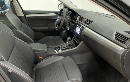 Skoda Superb III рестайлинг, 2025 год, 3 220 000 рублей, 24 фотография