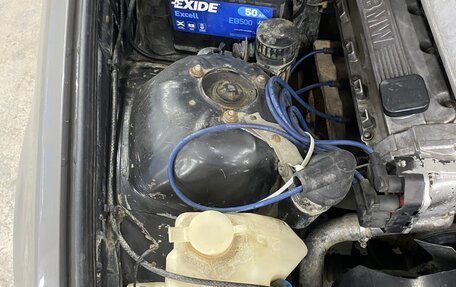 BMW 3 серия, 1992 год, 430 000 рублей, 12 фотография