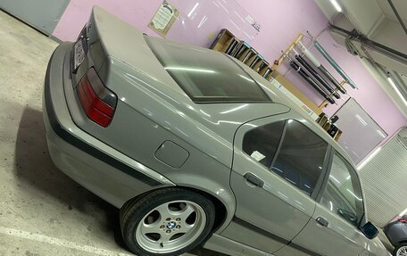 BMW 3 серия, 1992 год, 430 000 рублей, 4 фотография