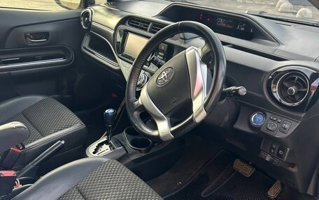 Toyota Aqua I, 2016 год, 1 050 000 рублей, 7 фотография