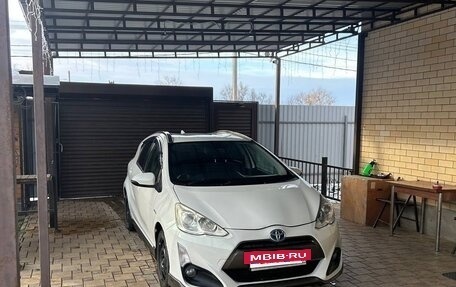 Toyota Aqua I, 2016 год, 1 050 000 рублей, 17 фотография