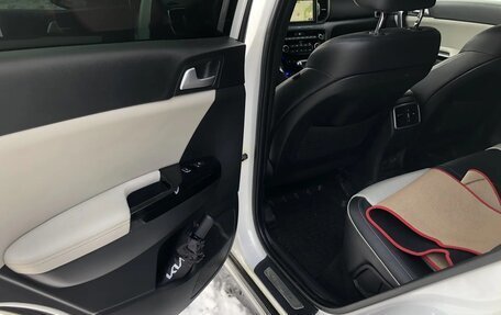 KIA Sportage III, 2016 год, 2 550 000 рублей, 17 фотография