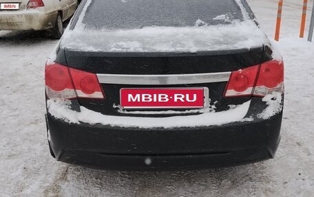 Chevrolet Cruze II, 2013 год, 570 000 рублей, 4 фотография