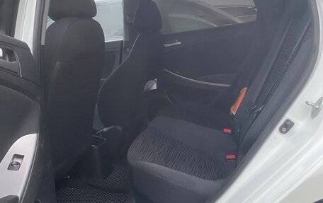 Hyundai Solaris II рестайлинг, 2014 год, 750 000 рублей, 6 фотография