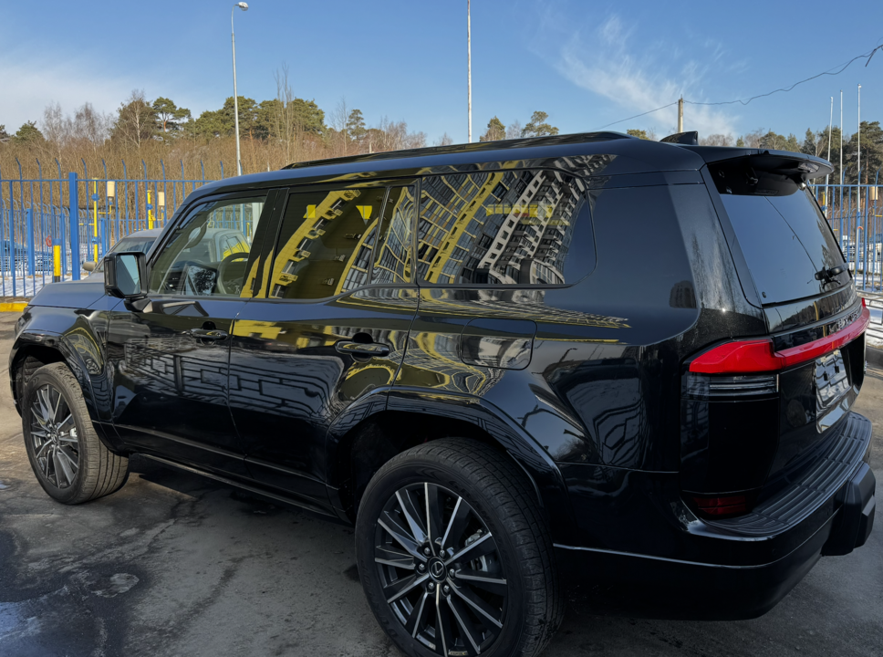 Lexus GX II рестайлинг 2, 2024 год, 15 000 000 рублей, 2 фотография