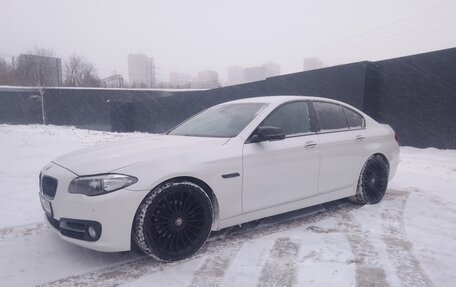 BMW 5 серия, 2016 год, 1 815 000 рублей, 4 фотография