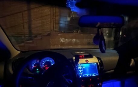 KIA Cerato III, 2010 год, 800 000 рублей, 3 фотография