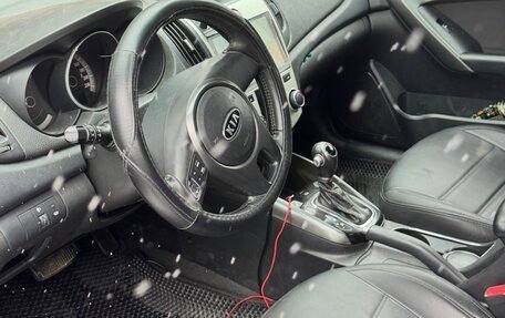 KIA Cerato III, 2010 год, 800 000 рублей, 4 фотография