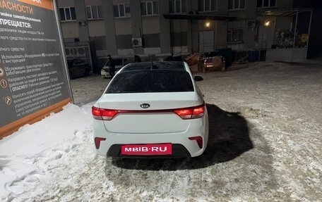 KIA Rio IV, 2018 год, 870 000 рублей, 6 фотография