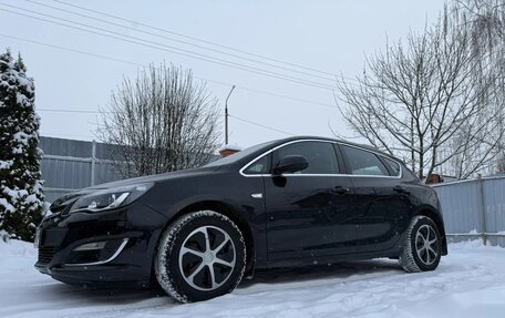 Opel Astra J, 2014 год, 900 000 рублей, 6 фотография