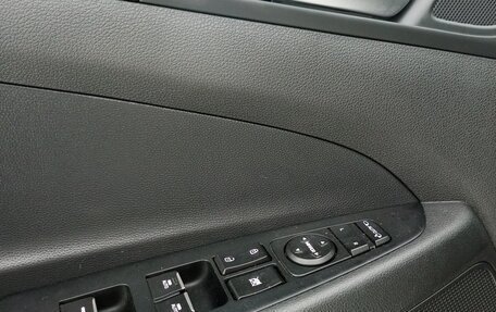 Hyundai Tucson III, 2019 год, 2 300 000 рублей, 6 фотография