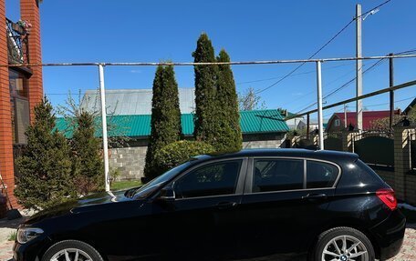 BMW 1 серия, 2018 год, 1 650 000 рублей, 3 фотография