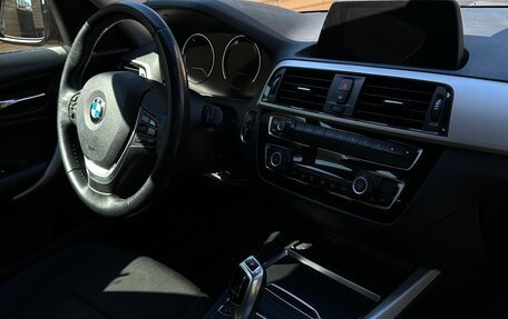 BMW 1 серия, 2018 год, 1 650 000 рублей, 7 фотография