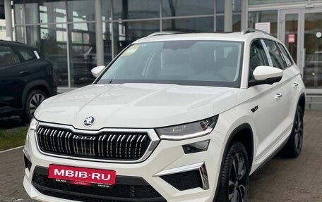 Skoda Kodiaq I, 2025 год, 4 750 000 рублей, 2 фотография