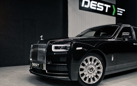 Rolls-Royce Phantom VIII, 2017 год, 42 000 000 рублей, 2 фотография
