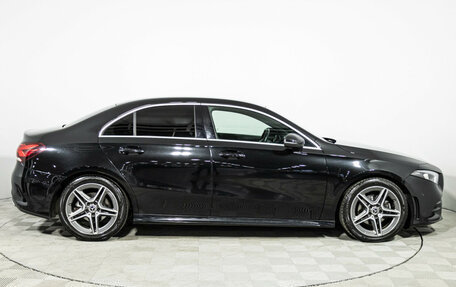 Mercedes-Benz A-Класс, 2019 год, 2 699 000 рублей, 4 фотография