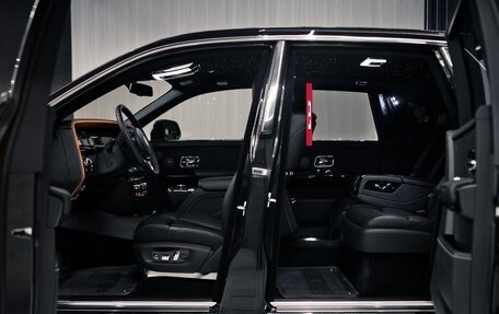 Rolls-Royce Phantom VIII, 2017 год, 42 000 000 рублей, 5 фотография