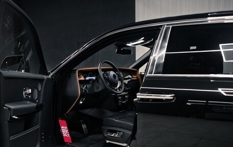 Rolls-Royce Phantom VIII, 2017 год, 42 000 000 рублей, 6 фотография