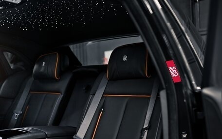 Rolls-Royce Phantom VIII, 2017 год, 42 000 000 рублей, 13 фотография