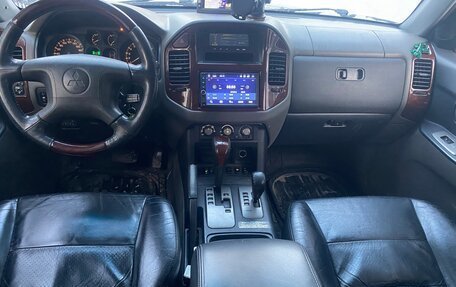 Mitsubishi Pajero III рестайлинг, 2004 год, 850 000 рублей, 7 фотография