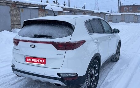 KIA Sportage IV рестайлинг, 2020 год, 1 830 000 рублей, 2 фотография