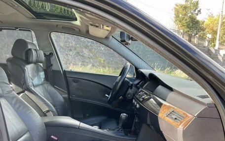 BMW 5 серия, 2005 год, 750 000 рублей, 8 фотография