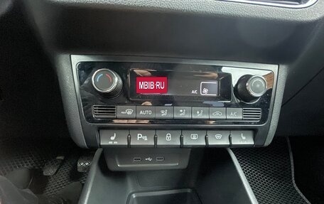 Volkswagen Polo VI (EU Market), 2020 год, 1 600 000 рублей, 12 фотография