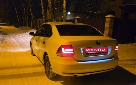 Volkswagen Polo VI (EU Market), 2019 год, 600 000 рублей, 2 фотография