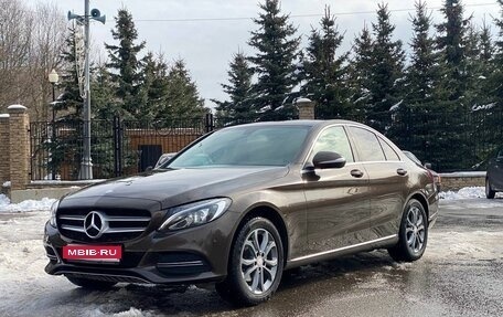 Mercedes-Benz C-Класс, 2014 год, 2 300 000 рублей, 1 фотография