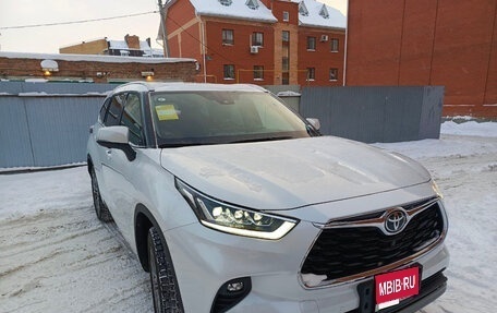 Toyota Highlander, 2025 год, 6 050 000 рублей, 1 фотография