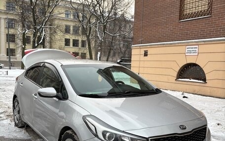 KIA Cerato III, 2019 год, 900 000 рублей, 2 фотография