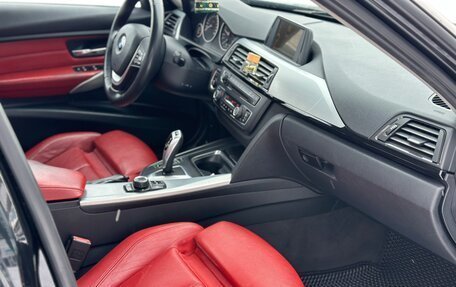 BMW 3 серия, 2012 год, 1 690 000 рублей, 11 фотография