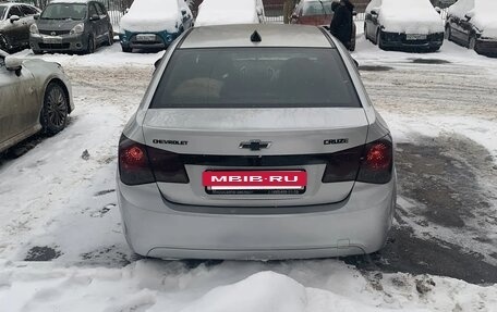 Chevrolet Cruze II, 2013 год, 600 000 рублей, 3 фотография