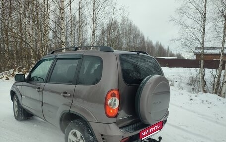 Chevrolet Niva I рестайлинг, 2018 год, 730 000 рублей, 12 фотография
