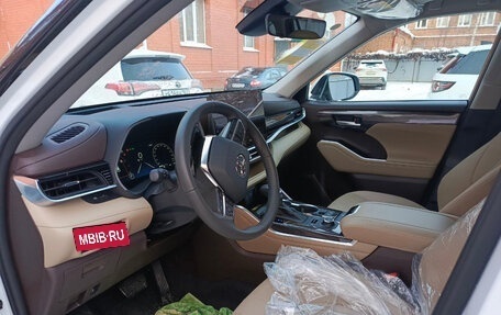 Toyota Highlander, 2025 год, 6 050 000 рублей, 6 фотография