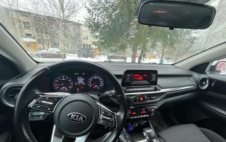 KIA Cerato IV, 2018 год, 1 600 000 рублей, 9 фотография