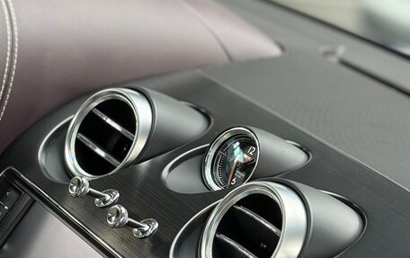 Bentley Bentayga I, 2016 год, 8 800 000 рублей, 13 фотография