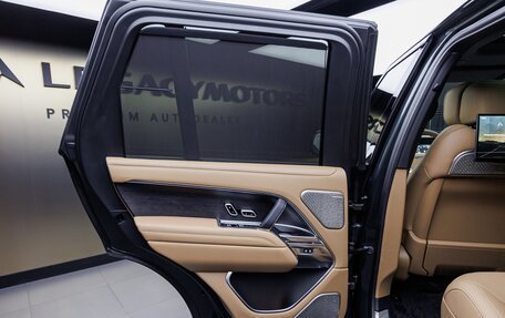 Land Rover Range Rover IV рестайлинг, 2025 год, 27 390 000 рублей, 30 фотография