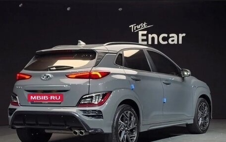 Hyundai Kona I, 2023 год, 1 620 000 рублей, 4 фотография