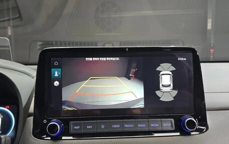 Hyundai Kona I, 2023 год, 1 620 000 рублей, 11 фотография