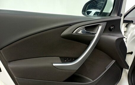 Opel Astra J, 2013 год, 969 000 рублей, 15 фотография