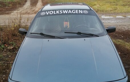 Volkswagen Passat B3, 1988 год, 180 000 рублей, 1 фотография