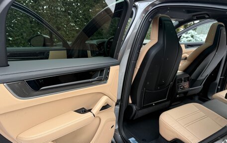 Porsche Cayenne III, 2025 год, 18 000 000 рублей, 15 фотография