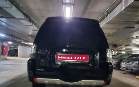 Mitsubishi Pajero IV, 2008 год, 2 200 000 рублей, 8 фотография