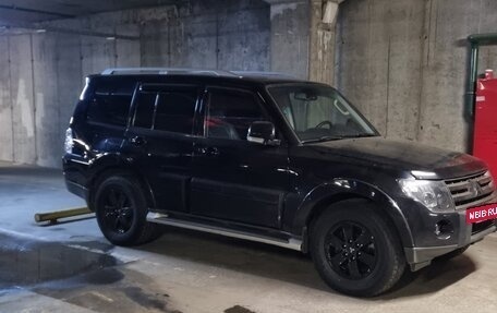 Mitsubishi Pajero IV, 2008 год, 2 200 000 рублей, 6 фотография