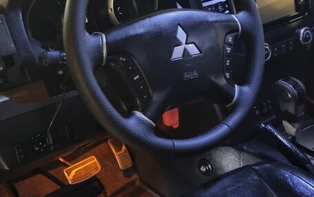 Mitsubishi Pajero IV, 2008 год, 2 200 000 рублей, 11 фотография