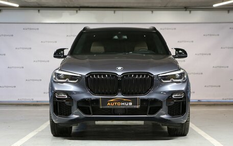 BMW X5, 2019 год, 5 990 000 рублей, 2 фотография