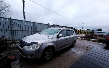 KIA cee'd I рестайлинг, 2008 год, 310 000 рублей, 2 фотография